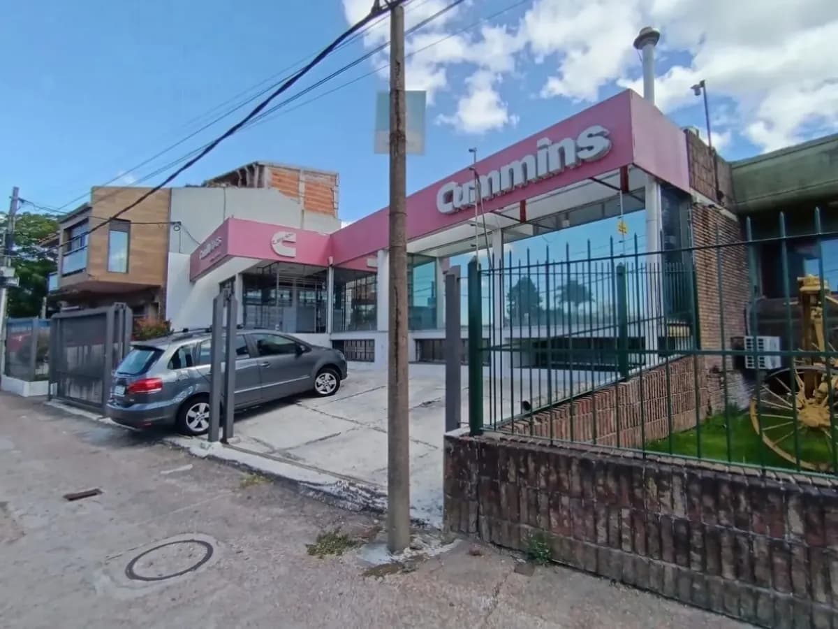 Local Comercial + Oficinas + Depósito — foto 1