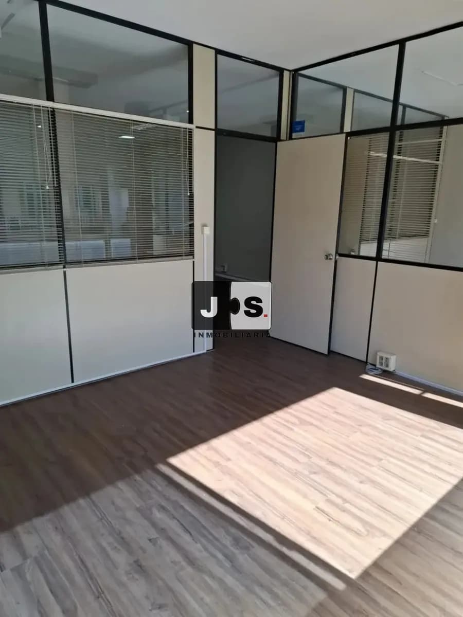 Alquiler Oficina Centro — foto 3