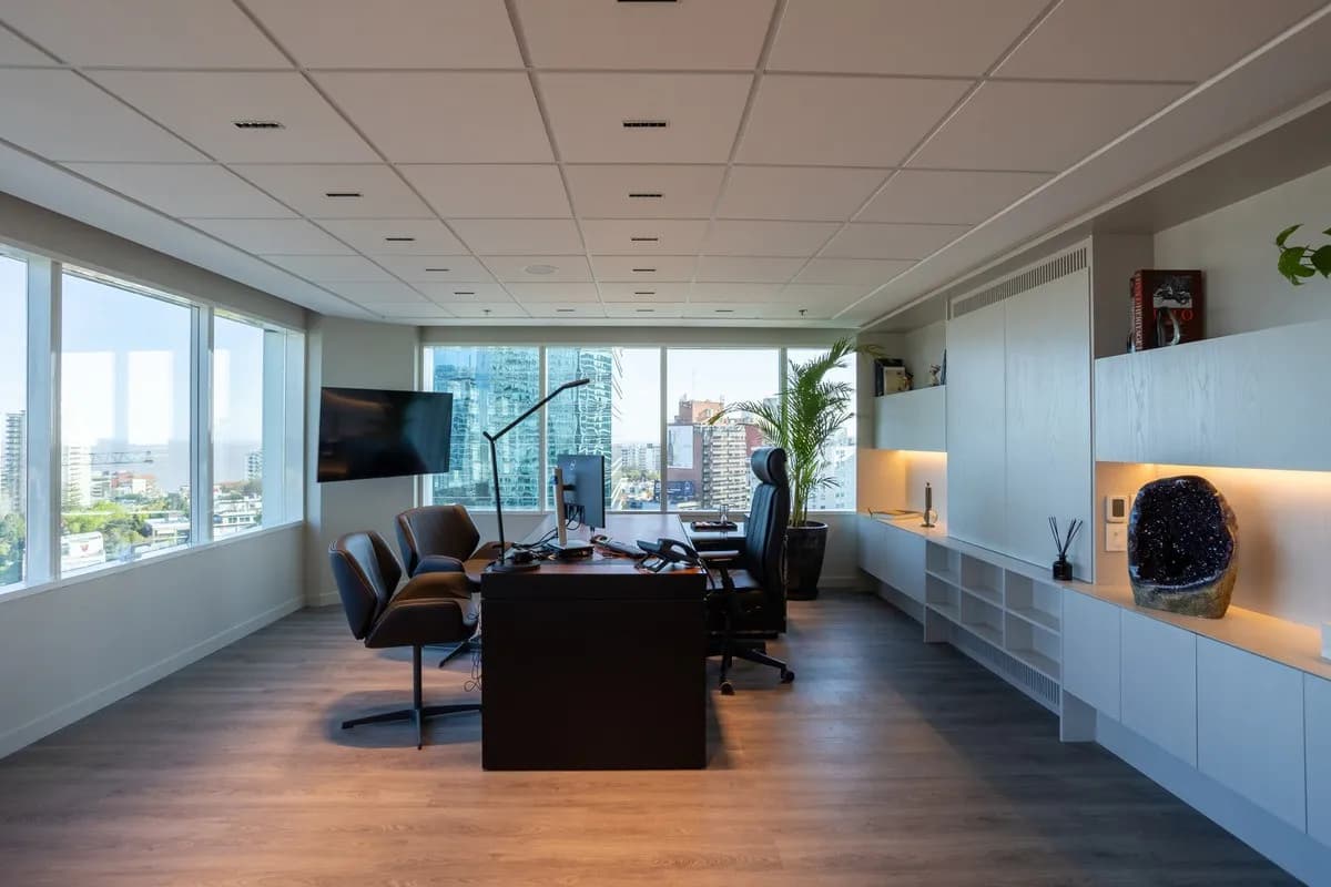 Alquiler Oficina Wtc 250 M2, Pocitos — foto 2