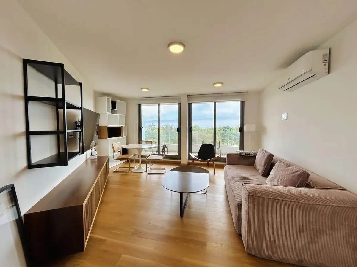 Alquiler Apartamento 2 Dormitorios Amoblado En Golf — foto 1