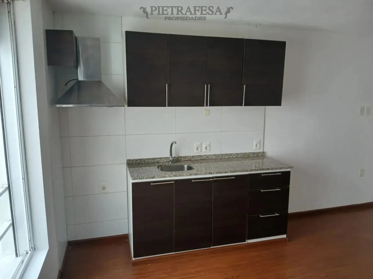 Apartamento En Alquiler, Monoambiente, 1 Baño. Buceo. — foto 1