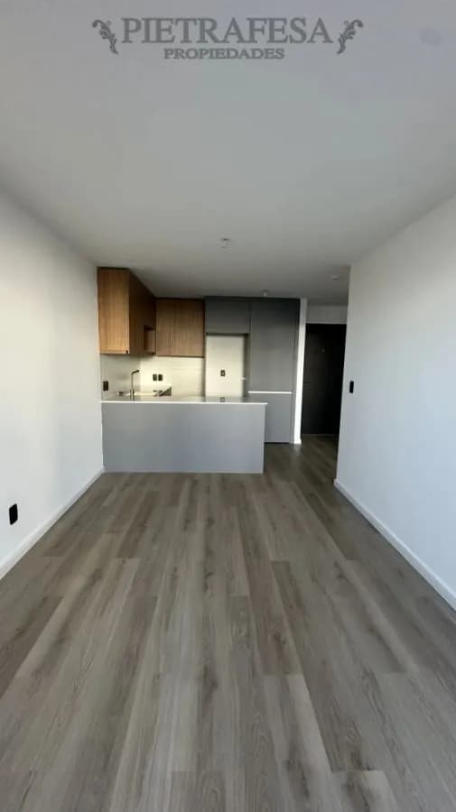 Apartamento En Alquiler, 1 Dormitorio, 1 Baño, Patio. La Blanqueada. — foto 2