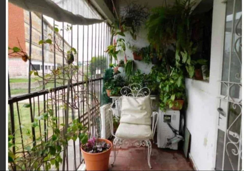Venta Apartamento 3 Dormitorios, Con Terraza Muy Amplio Y Luminoso. Paso De Las Duranas. — foto 1