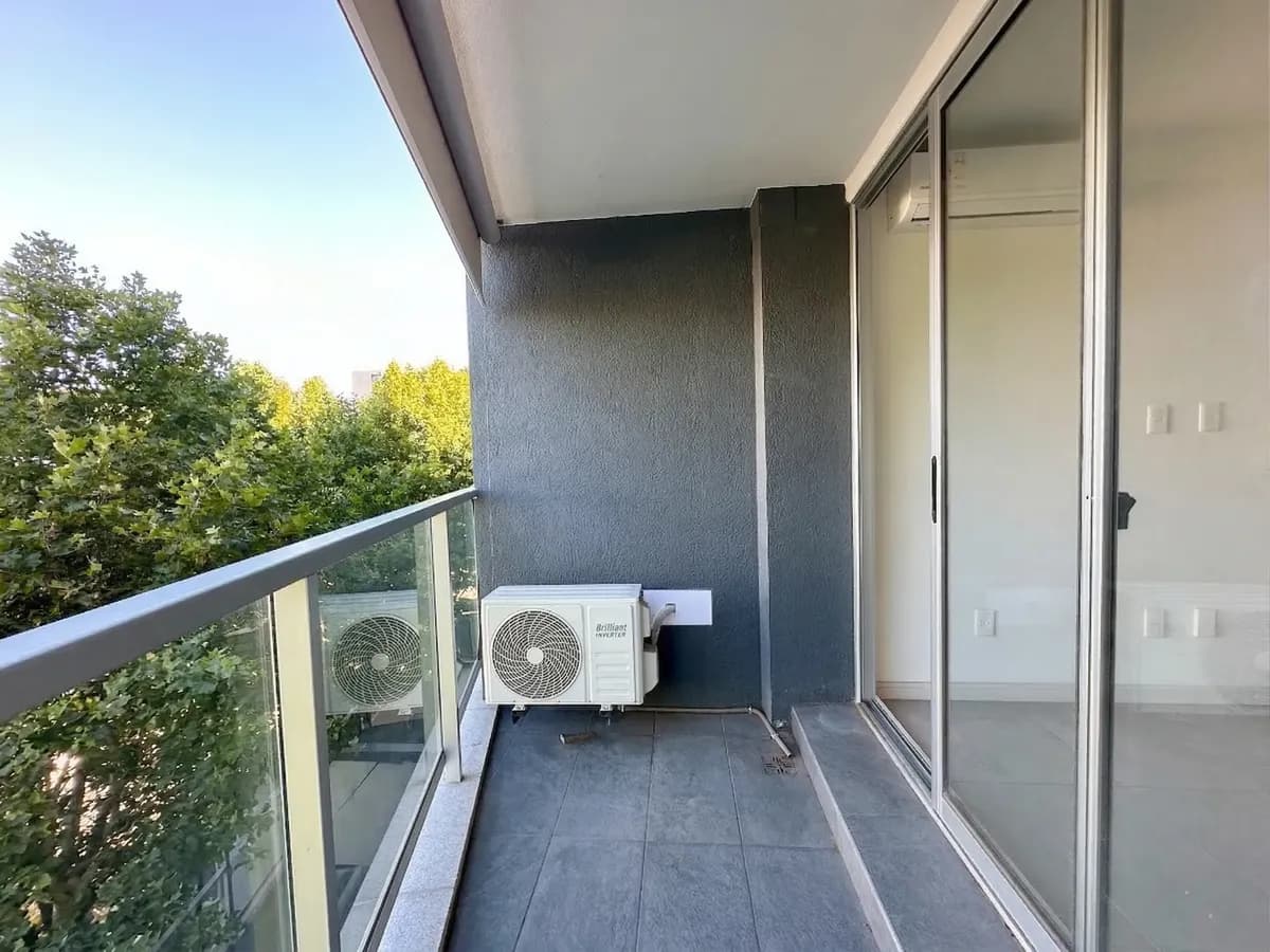 Alquiler Apartamento 2 Dormitorios Con Garaje En Cordón — foto 2