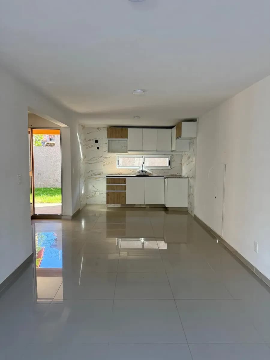 Alquiler. Hermoso Apartamento De 1 Dormitorio Y Jardín En Complejo Cerrado En Médanos De Solymar A Dos Cuadras De La Playa. — foto 4
