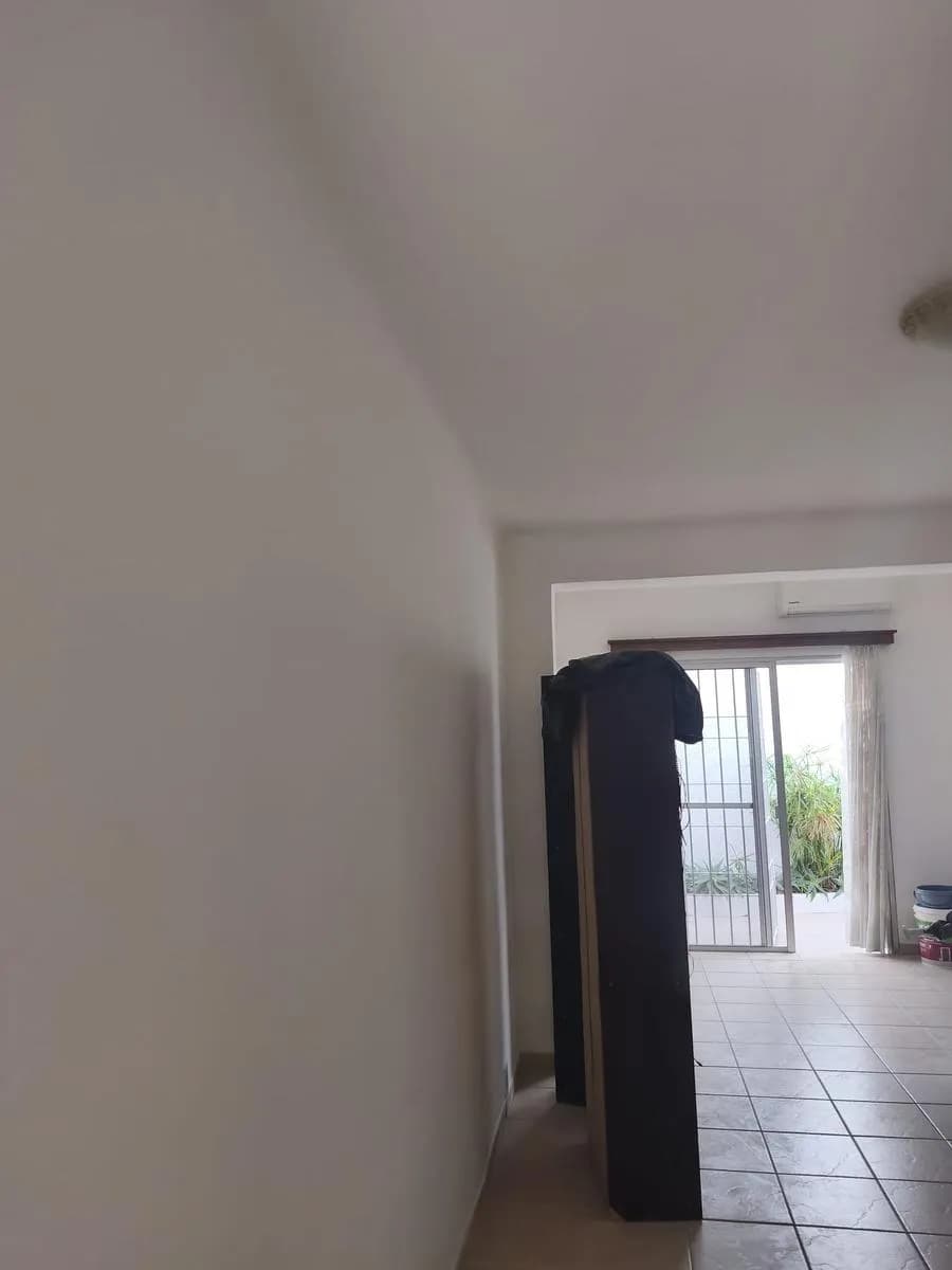 Alquiler Casa 1 Dormitorio Con Patio, Muy Luminosa Y Sin Gastos Comunes En Atahualpa — foto 4