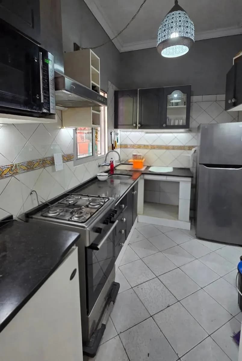 Venta Casa 3 Dormitorios Dos Plantas, Con Cochera Y Amplio Patio En Buceo — foto 3