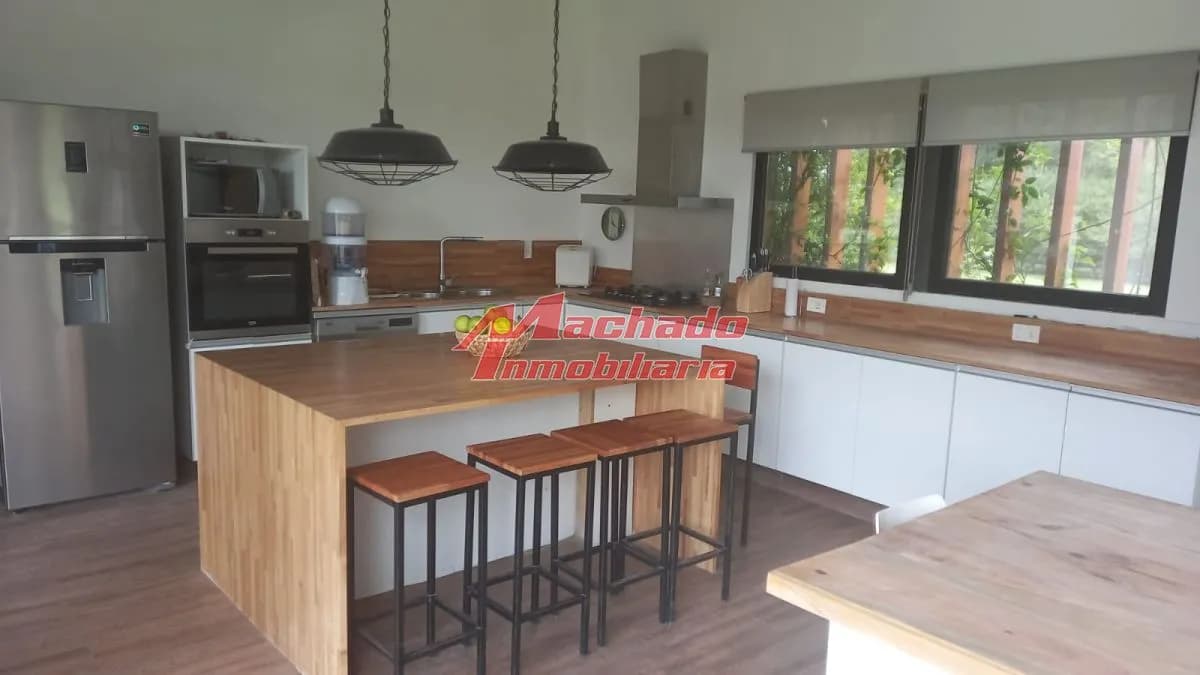 Venta De Casa De 4 Dormitorios En Barrio Privado El Quijote — foto 2