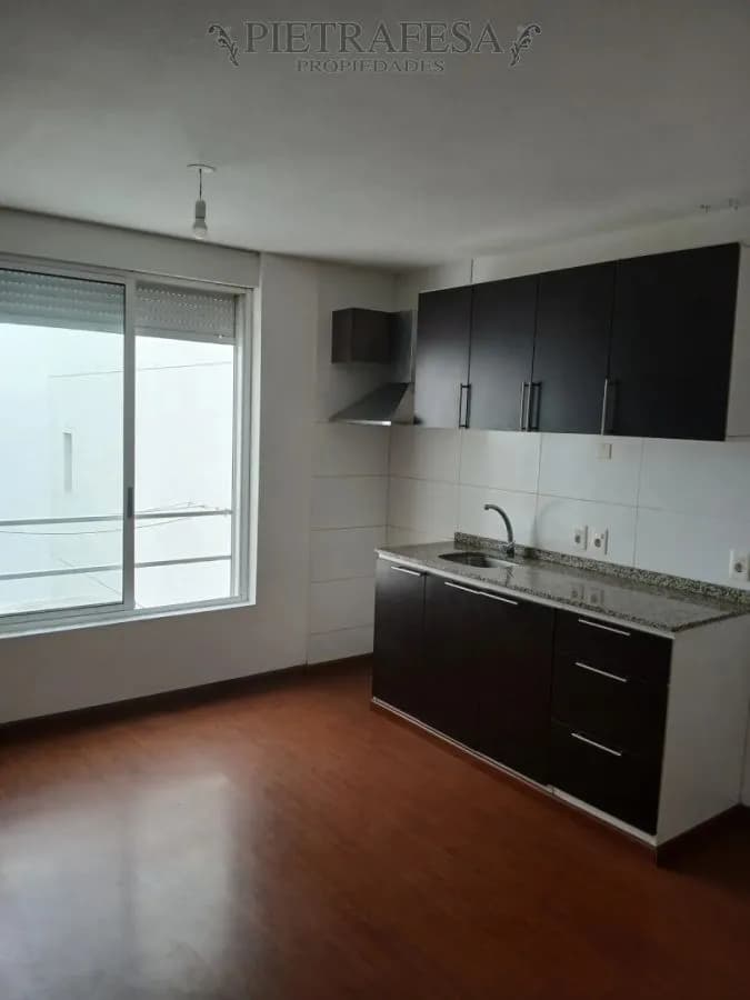 Apartamento En Alquiler, Monoambiente, 1 Baño. Buceo. — foto 4