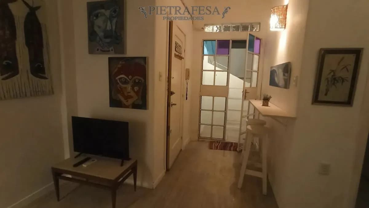 Apartamento En Alquiler, 1 Dormitorio, 1 Baño, Patio. Amueblado. Pocitos. — foto 3