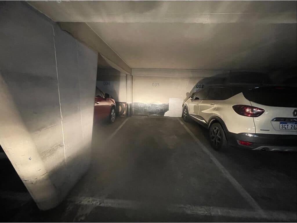 Venta o Alquiler oficina Ciudad Vieja con garaje — foto 3