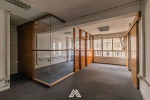 Venta de oficina centro con garaje