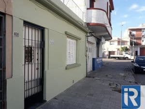 Alquiler casa 2 dormitorios cochera burgues y propios brazo oriental — foto 1