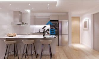 Apartamento en venta en malvín 10210, reciclado, de 4 dormitorios, con renta — foto 1