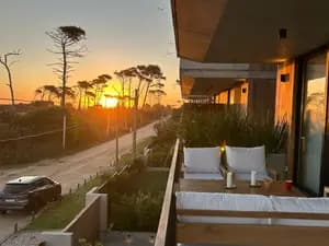 Departamento 2 dormitorios en venta en casa grande josé ignacio — foto 1