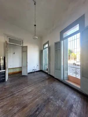Casablanca - casa en dos plantas, sobre avenida — foto 1