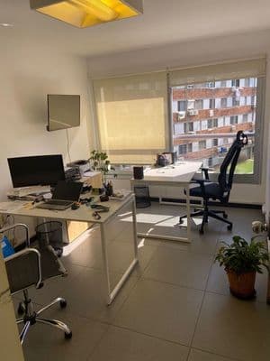 Oficina en alquiler 28 m2 rambla pocitos ideal inversión — foto 1