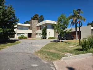 Venta de casas carrasco 5 dormitorios — foto 2