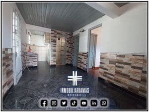 Alquiler casa 2 dormitorios cochera burgues y propios brazo oriental — foto 2