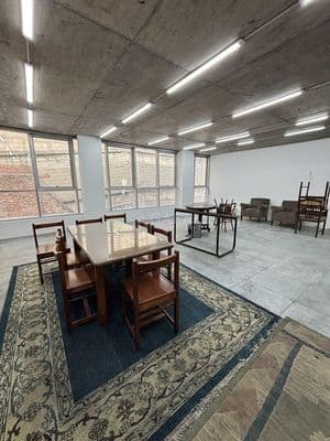 Venta oficina de 86 m2 con 4 privados en ciudad vieja — foto 4