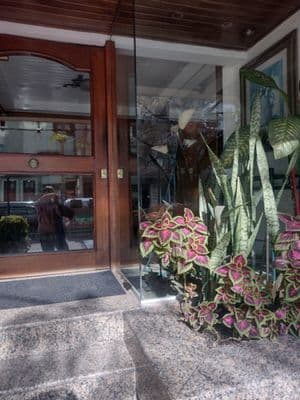 Alquilo apartamento pocitos monoambiente con balcón — foto 1
