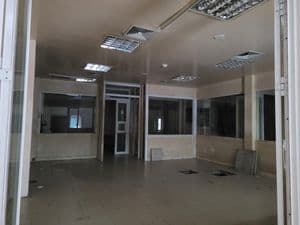 Alquiler tres cruces local comercial con deposito