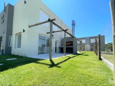 Casa venta 3 dormitorios