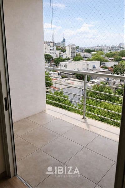 Alquiler pocitos apartamento 1 dormitorio piso alto