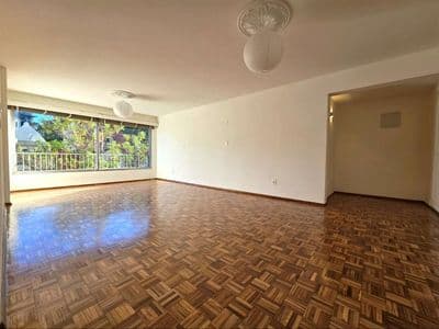 Alquiler apartamento en pocitos de 3 dormitorios, 3 baños, 1 garage
