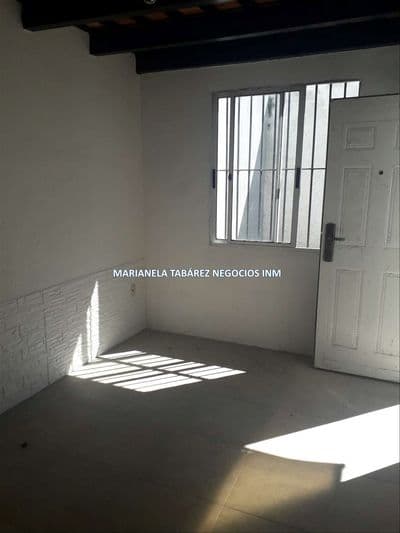 Alquile apartamento tipo casa dúplex 1 dormitorio reciclado a nuevo con terraza y cochera