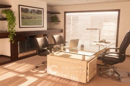 Venta casa de oficinas en carrasco 9675