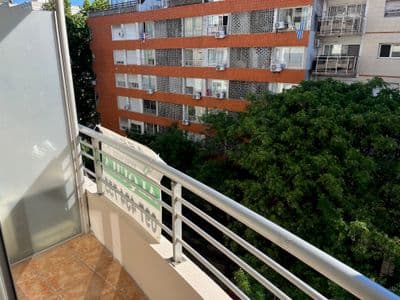 Excelente mono ambiente a metros del mar