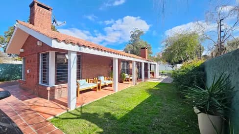 Casablanca - chalet único en amplio terreno en el corazón de colón