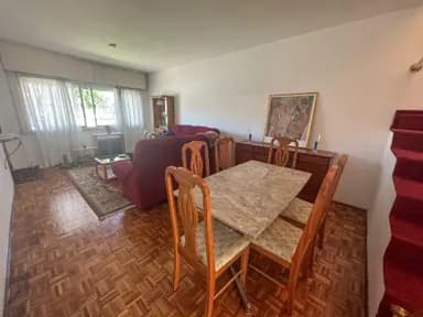 Alquiler de casa en buceo de 3 dormitorios y garaje