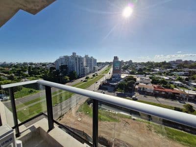 Estrellas de malvín - moderno apartamento con vistas panorámicas y variedad de amenities