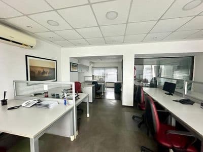 Oficina premium en carrasco: ideal para clínicas, estudios profesionales e institutos de prestigio