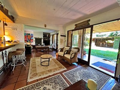Venta casa 3 dormitorios en parque miramar