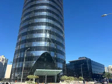 Oficinas en alquiler - cosmos tower - 300 m2