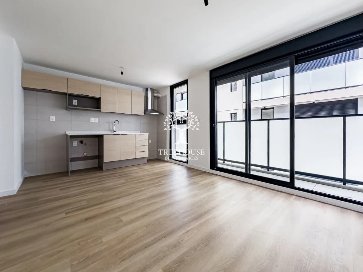 Alquiler De Apartamento 1 Dormitorio En La Blanqueada, Montevideo.