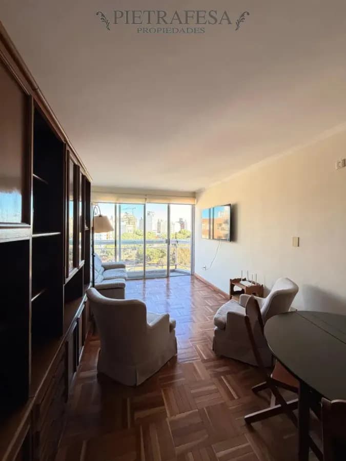 Apartamento En Alquiler, 2 Dormitorios, 2 Baños, Terraza, Garaje. Pocitos.