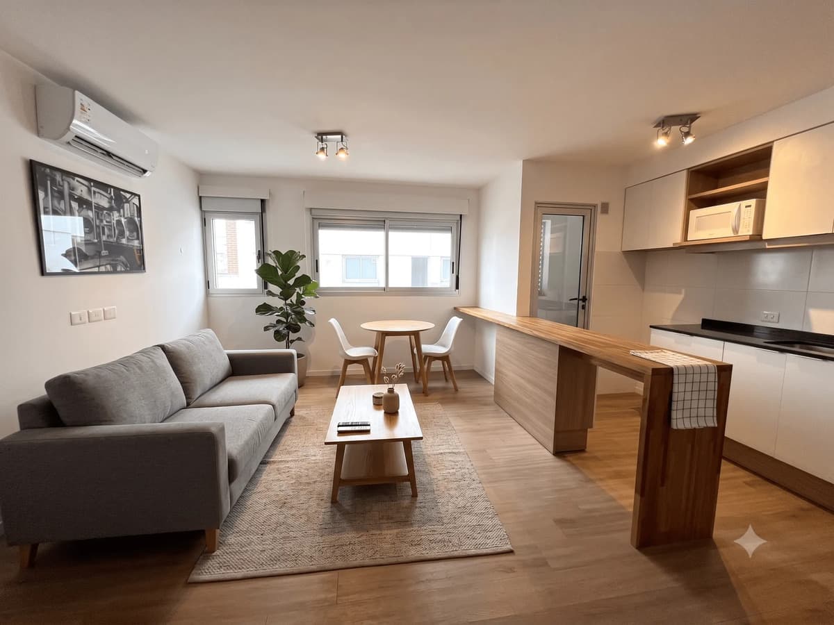 Alquiler Apartamento 1 Dormitorio Y Garaje En Pocitos
