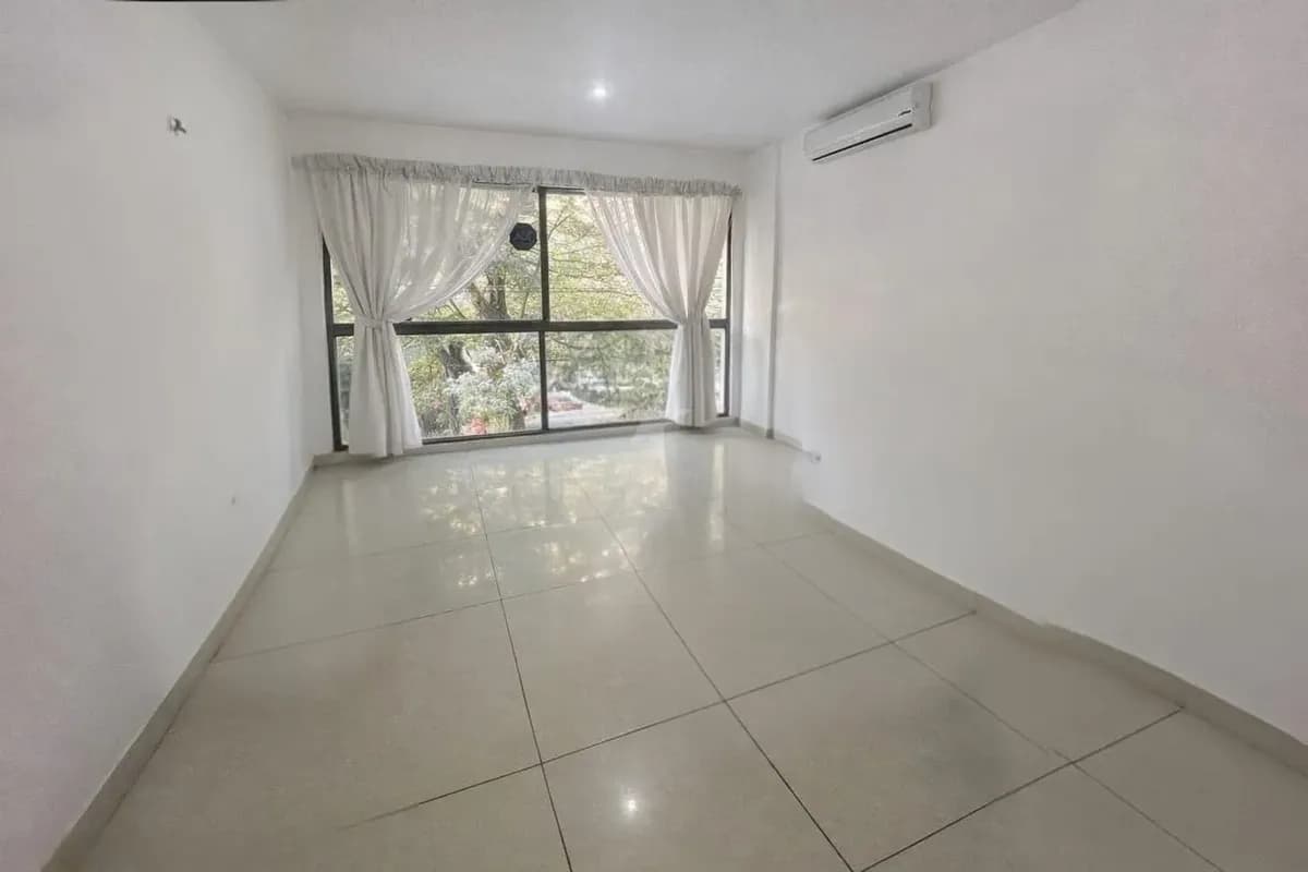 Alquiler Ofocina Pocitos 3 Dorm, 2 Baños 3gge — foto 1