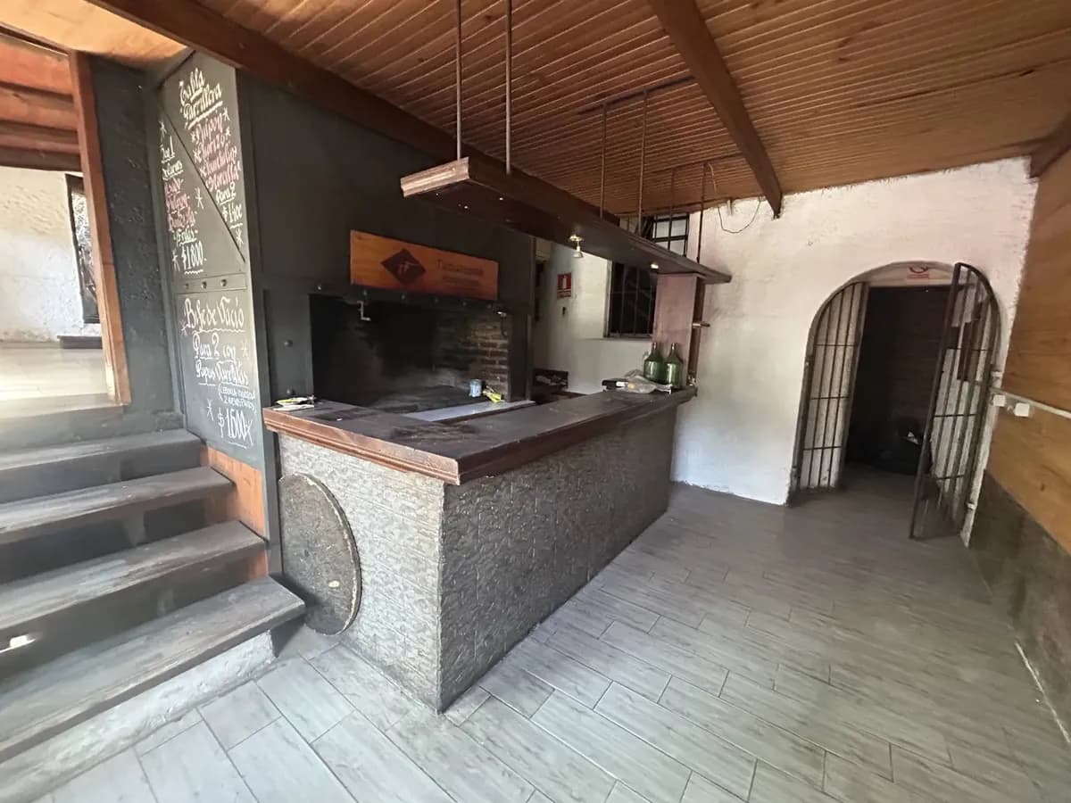 Alquiler De Local Comercial En Malvin - Ambrosio Velazco Y Mahoma — foto 1