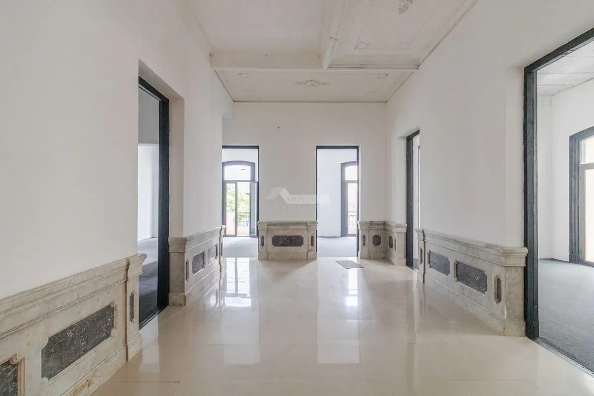 Alquiler Oficinas 18 De Julio Y Vazquez...se Alquilan 3 Plantas En Edificio De 4 Pisos — foto 2