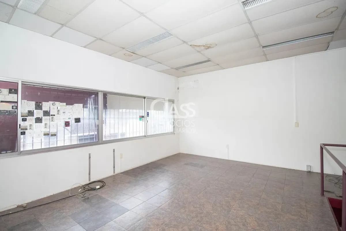 Venta Depósito Oficina Y Local De Venta Con Renta — foto 1