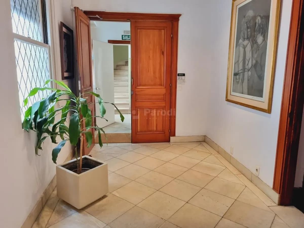 Venta Oficina Centro Estufa A Leña Sala De Reuniones Cocina — foto 1