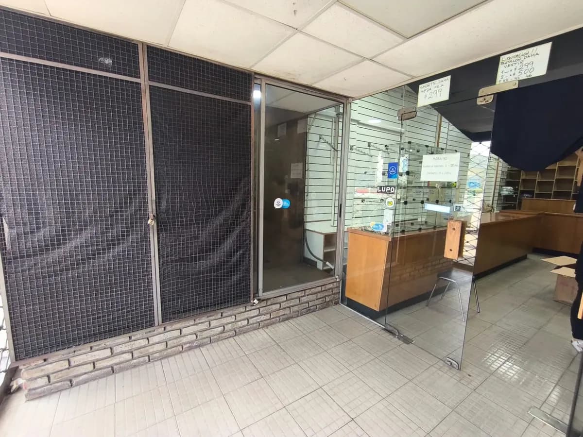 Alquiler Local Comercial 110 M2 Sobre Av 8 De Octubre Maroñas — foto 2