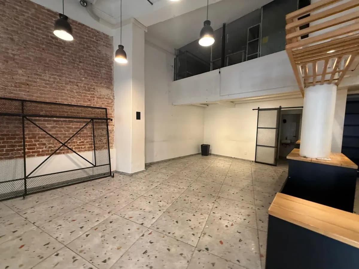 Local Ideal Para Rubro Gastronomía, Buena Ubicación, Bartolomé Mitre Entre Buenos Aires Y Sarandí — foto 4