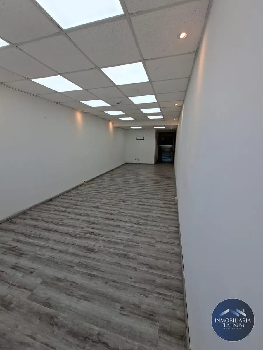 Alquiler Oficina Ciudad Vieja — foto 4