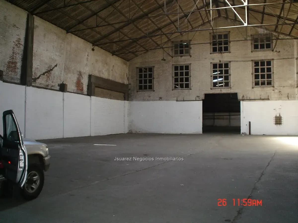 J.s. Local Industrial En Capurro — foto 3